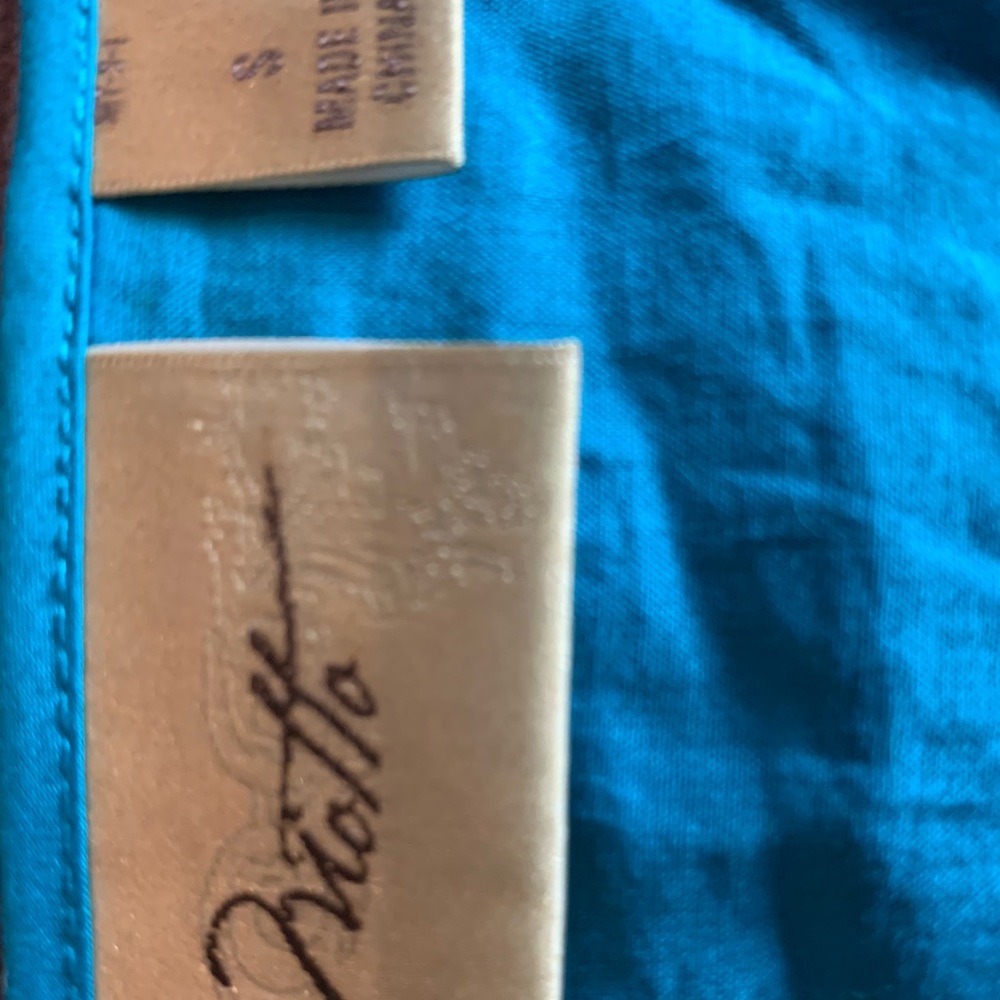 Crochet bottom teal blue tunic 3/$10 - Picture 4 of 8